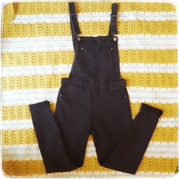 Divided Denim - Divided high waisted black coveralls